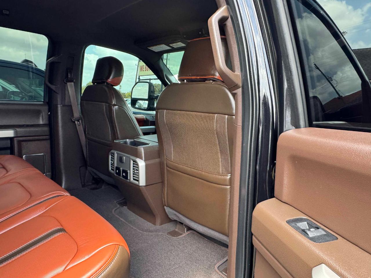 Ford Super Duty F-350 DRW  2019