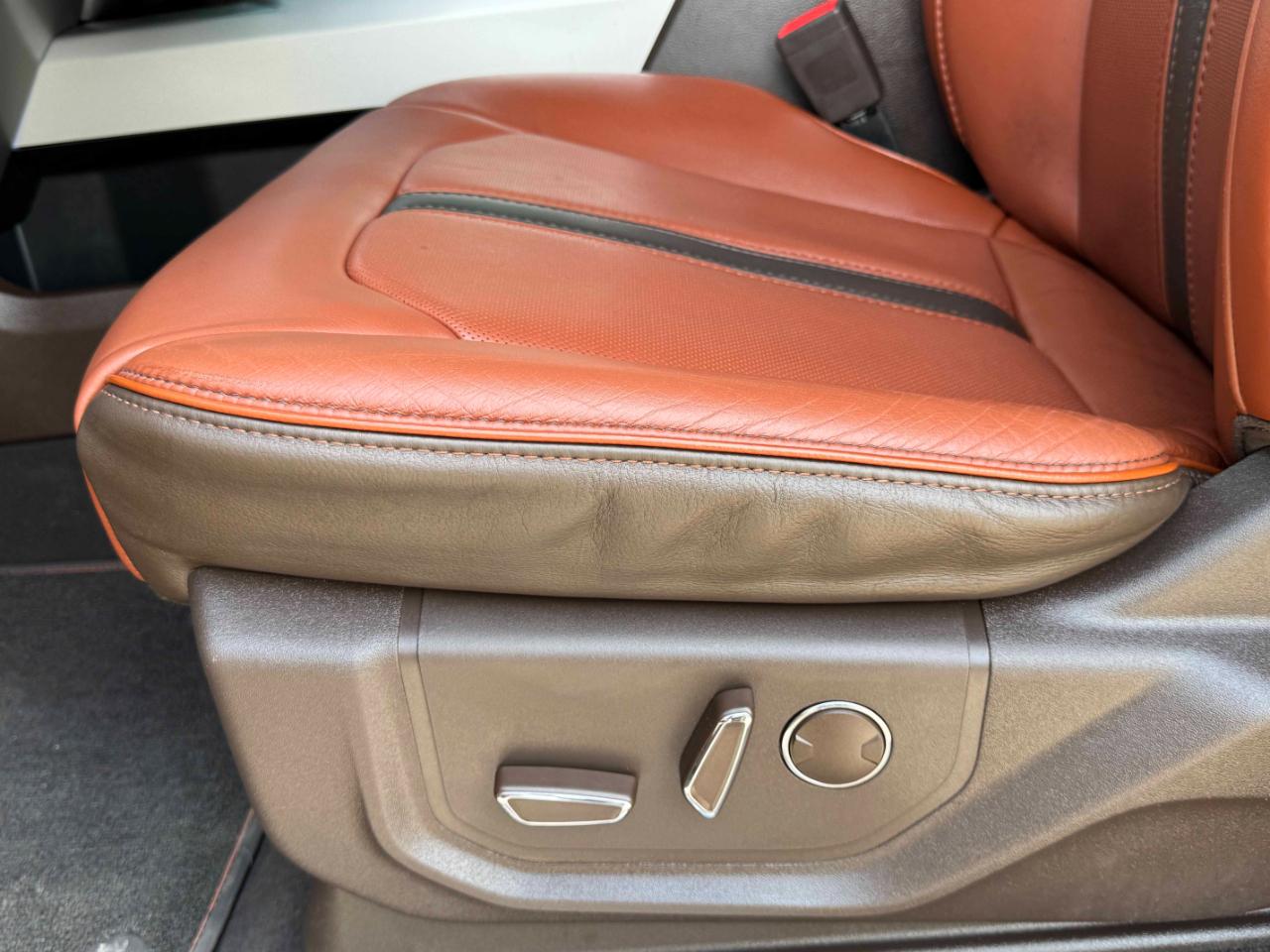 Ford Super Duty F-350 DRW  2019