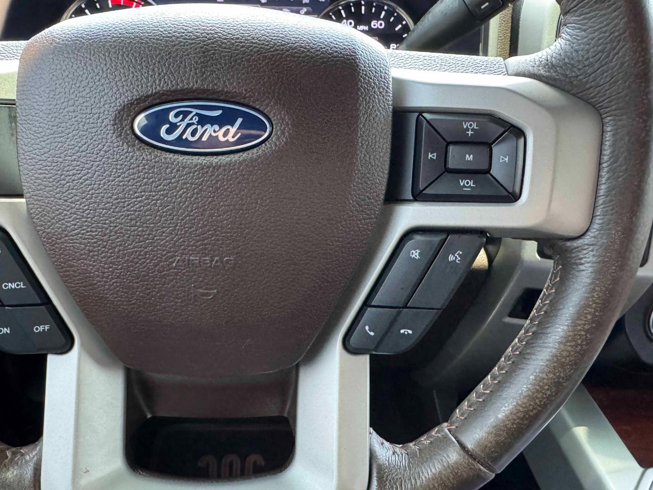 Ford Super Duty F-350 DRW  2019