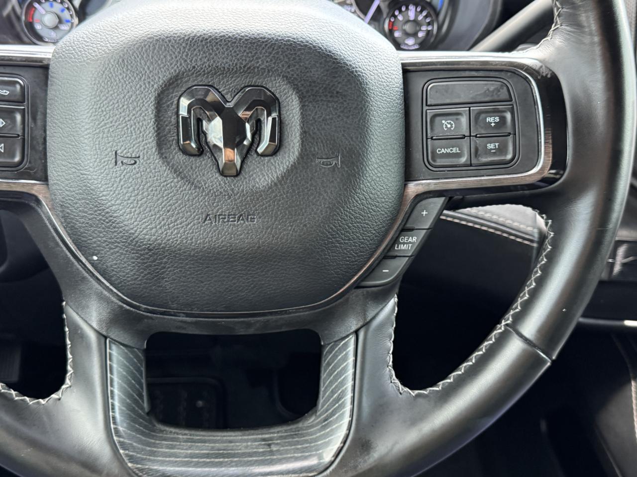 RAM 2500 Limited Mega Cab 4WD 2022