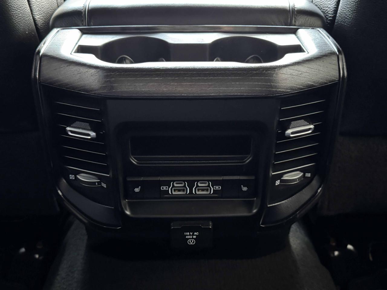 RAM 2500 Limited Mega Cab 4WD 2022