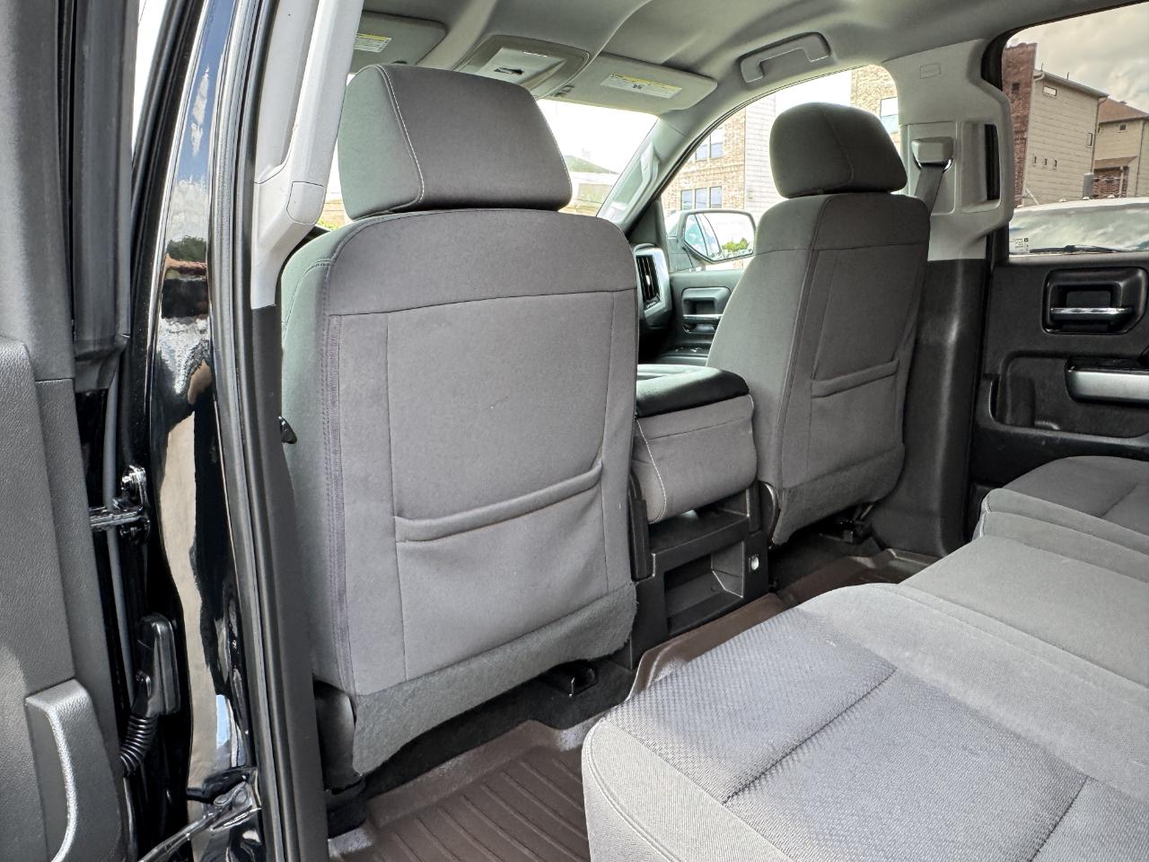 Chevrolet Silverado 1500 LT Crew Cab 2WD 2017