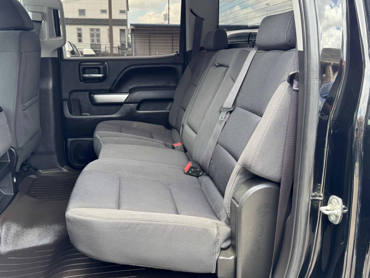 Chevrolet Silverado 1500 LT Crew Cab 2WD 2017