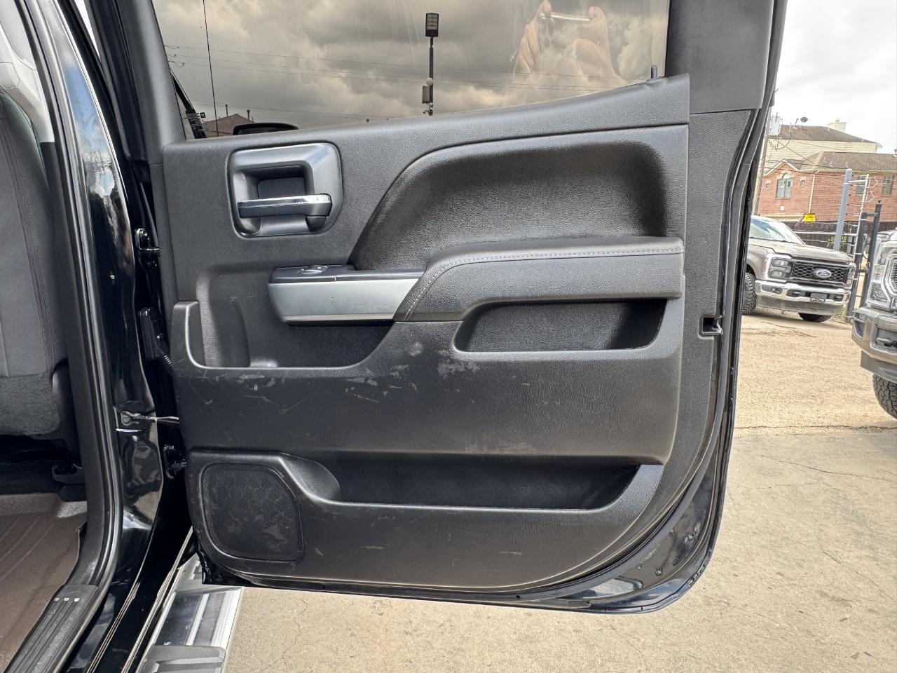 Chevrolet Silverado 1500 LT Crew Cab 2WD 2017
