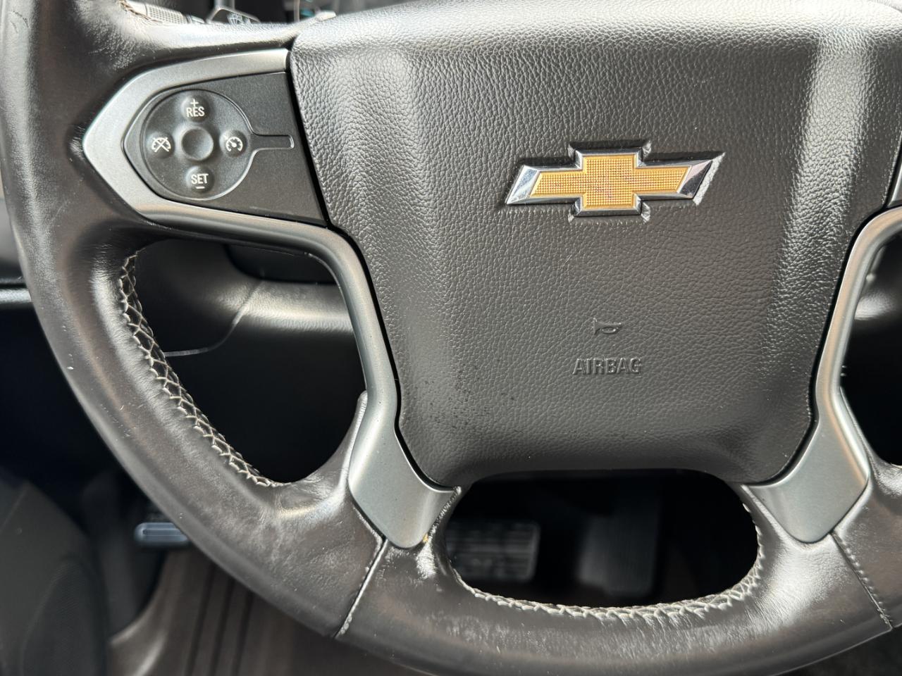Chevrolet Silverado 1500 LT Crew Cab 2WD 2017