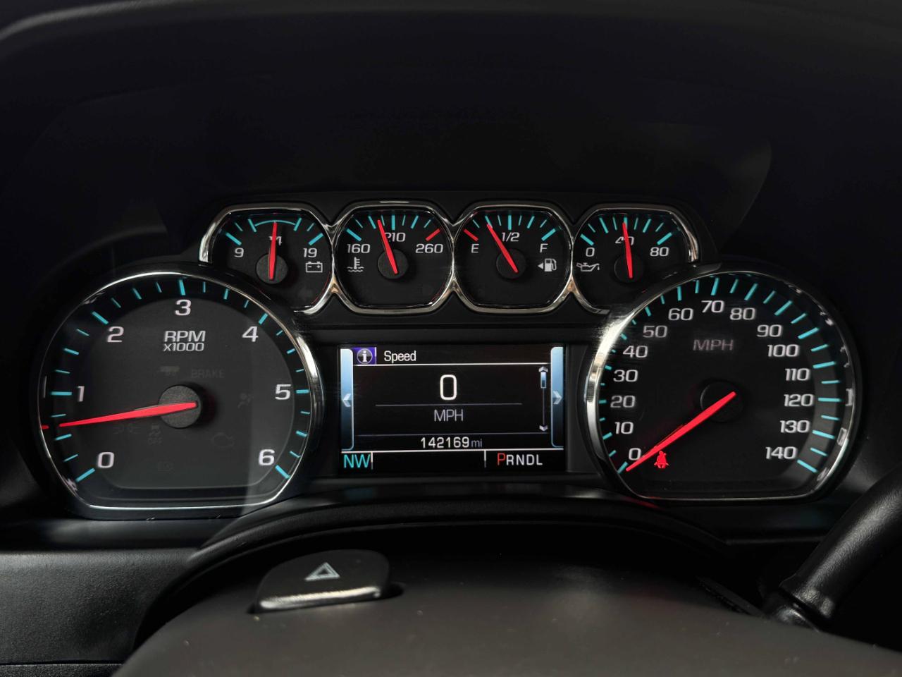 Chevrolet Silverado 1500 LT Crew Cab 2WD 2017