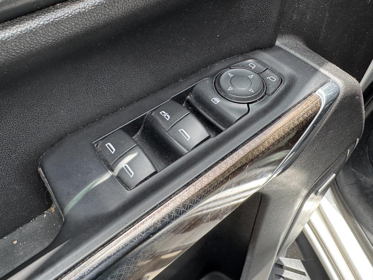 Chevrolet Silverado 1500 LT Trail Boss Crew Cab 4WD 2020