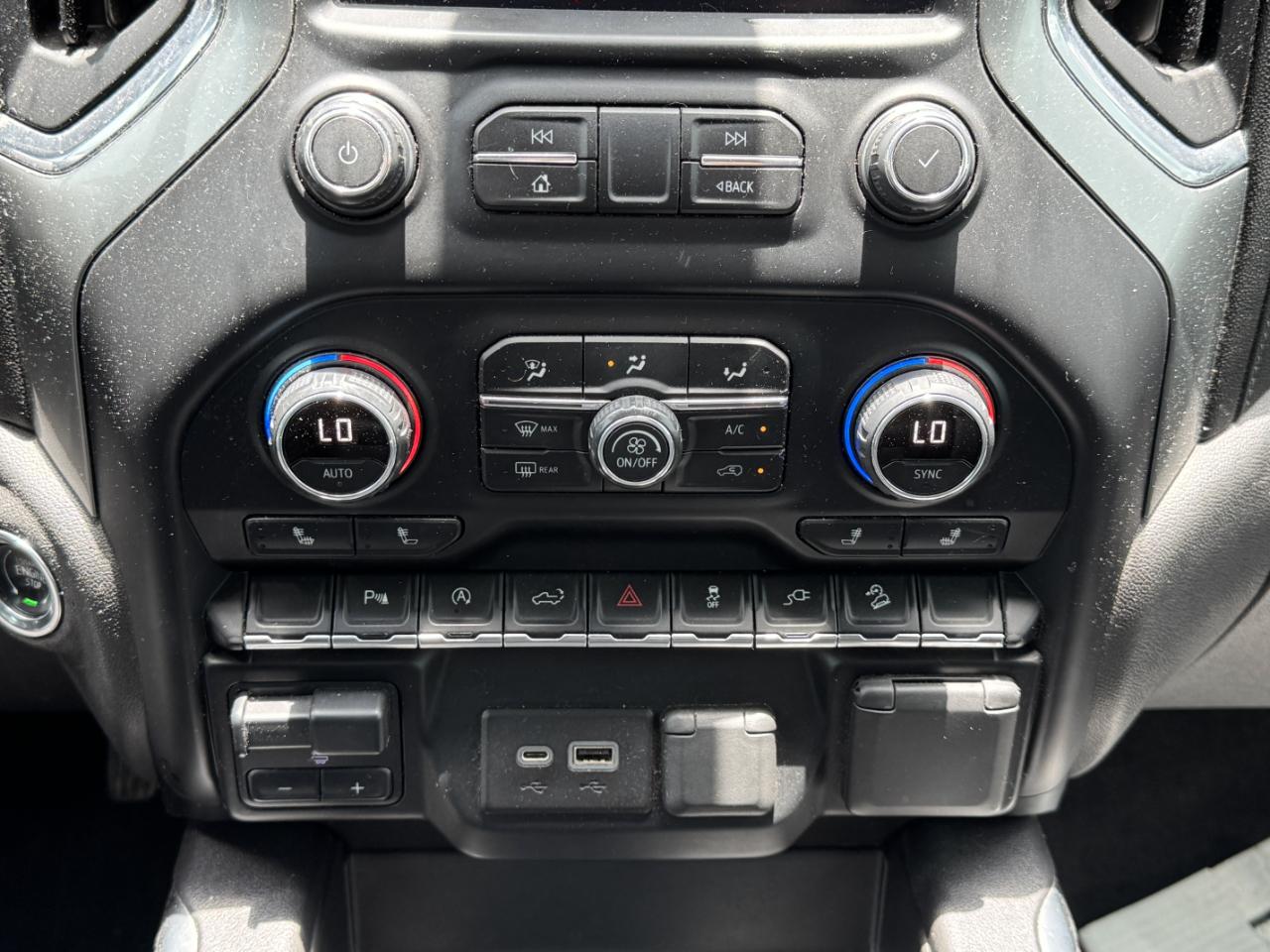 Chevrolet Silverado 1500 LT Trail Boss Crew Cab 4WD 2020