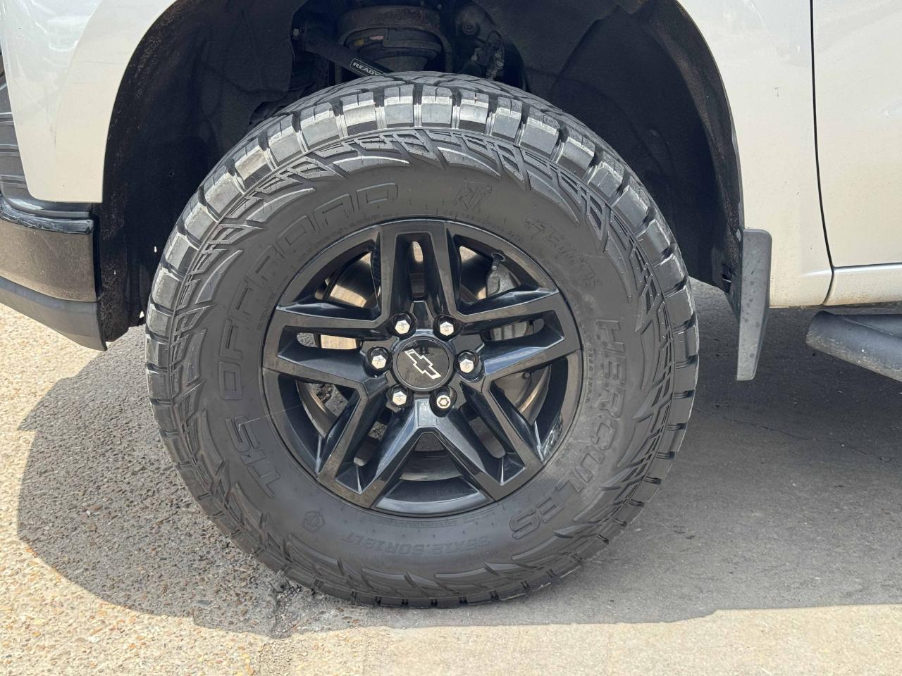 Chevrolet Silverado 1500 LT Trail Boss Crew Cab 4WD 2020