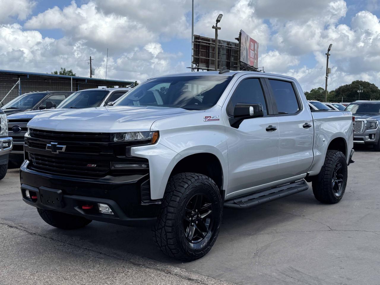 Chevrolet Silverado 1500 LT Trail Boss Crew Cab 4WD 2020