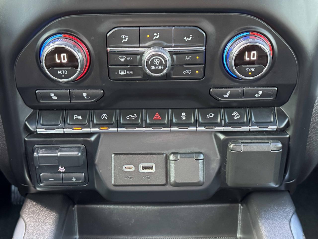 Chevrolet Silverado 1500 LT Trail Boss Crew Cab 4WD 2020
