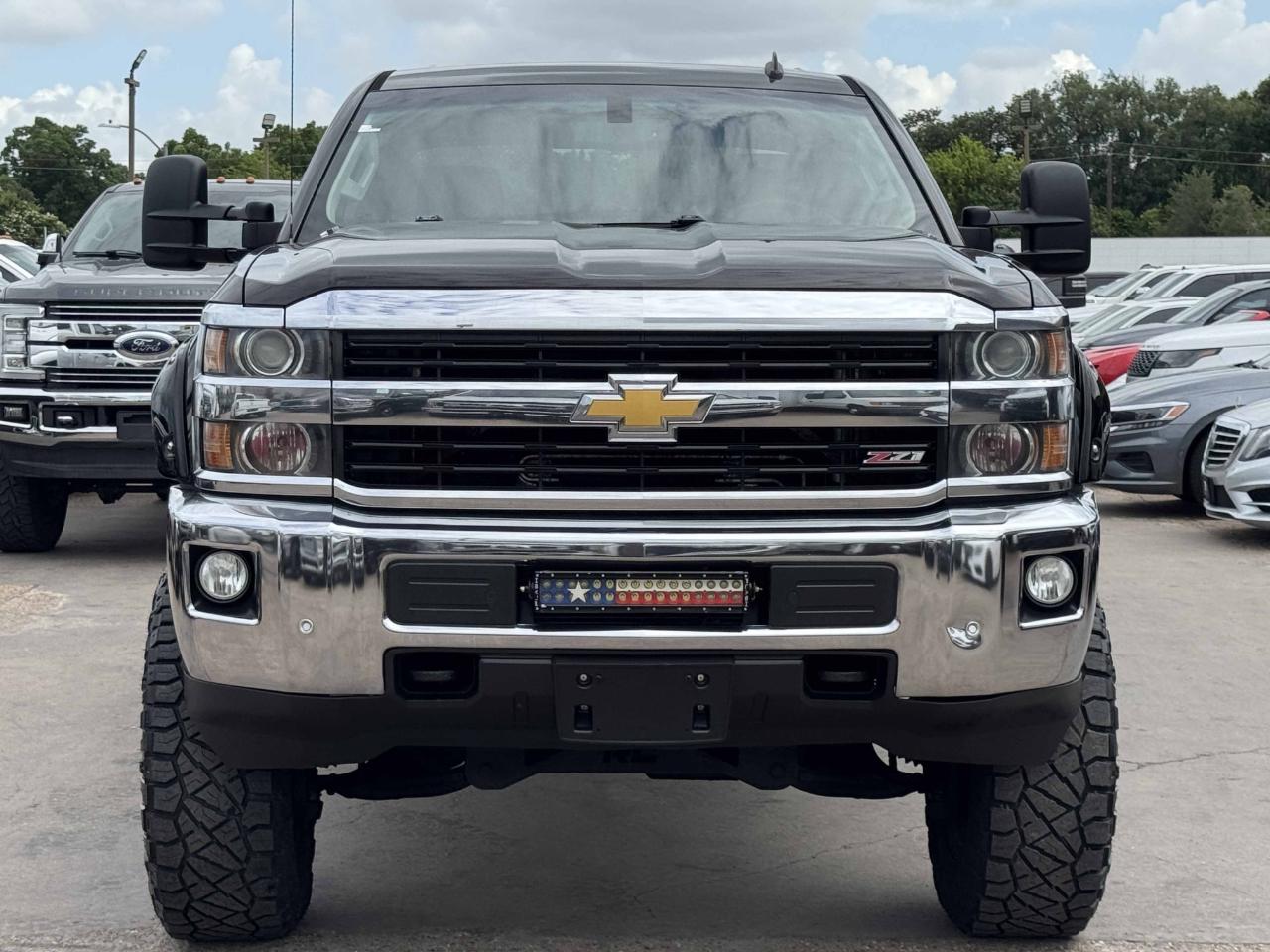 Chevrolet Silverado 2500HD LTZ Crew Cab 4WD 2015