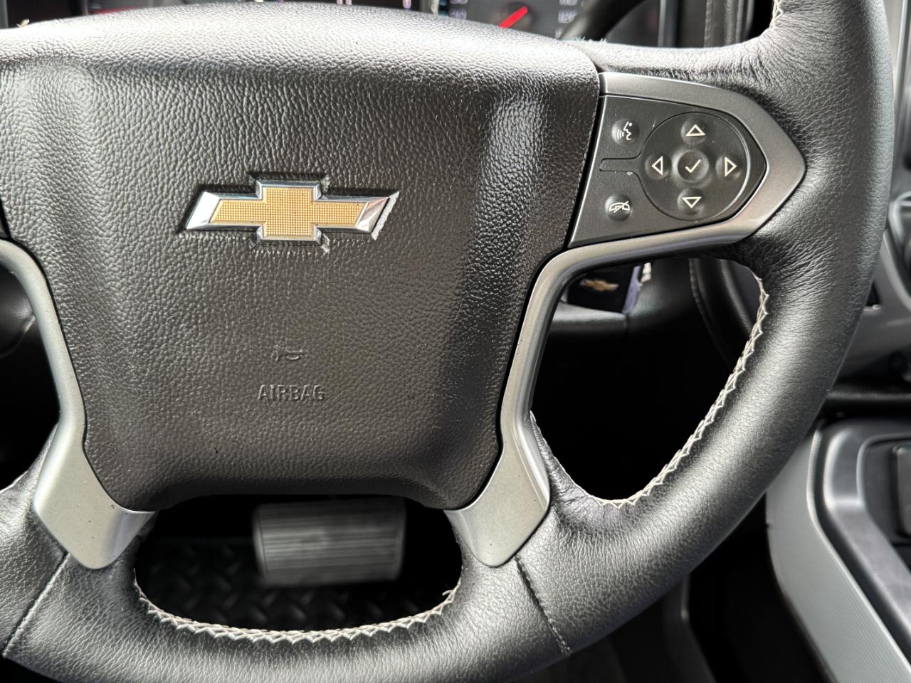Chevrolet Silverado 2500HD LTZ Crew Cab 4WD 2015