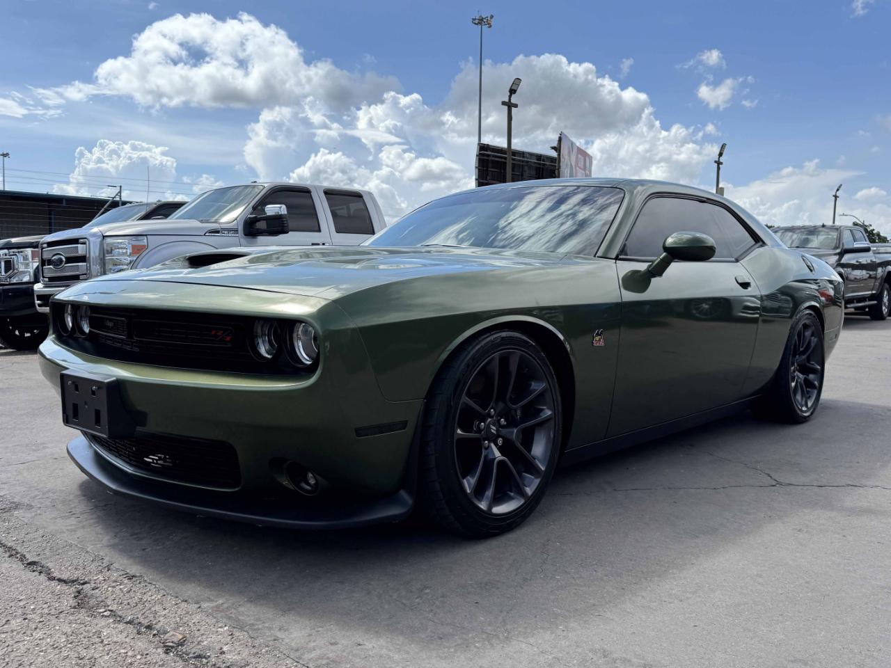 Dodge Challenger  2022