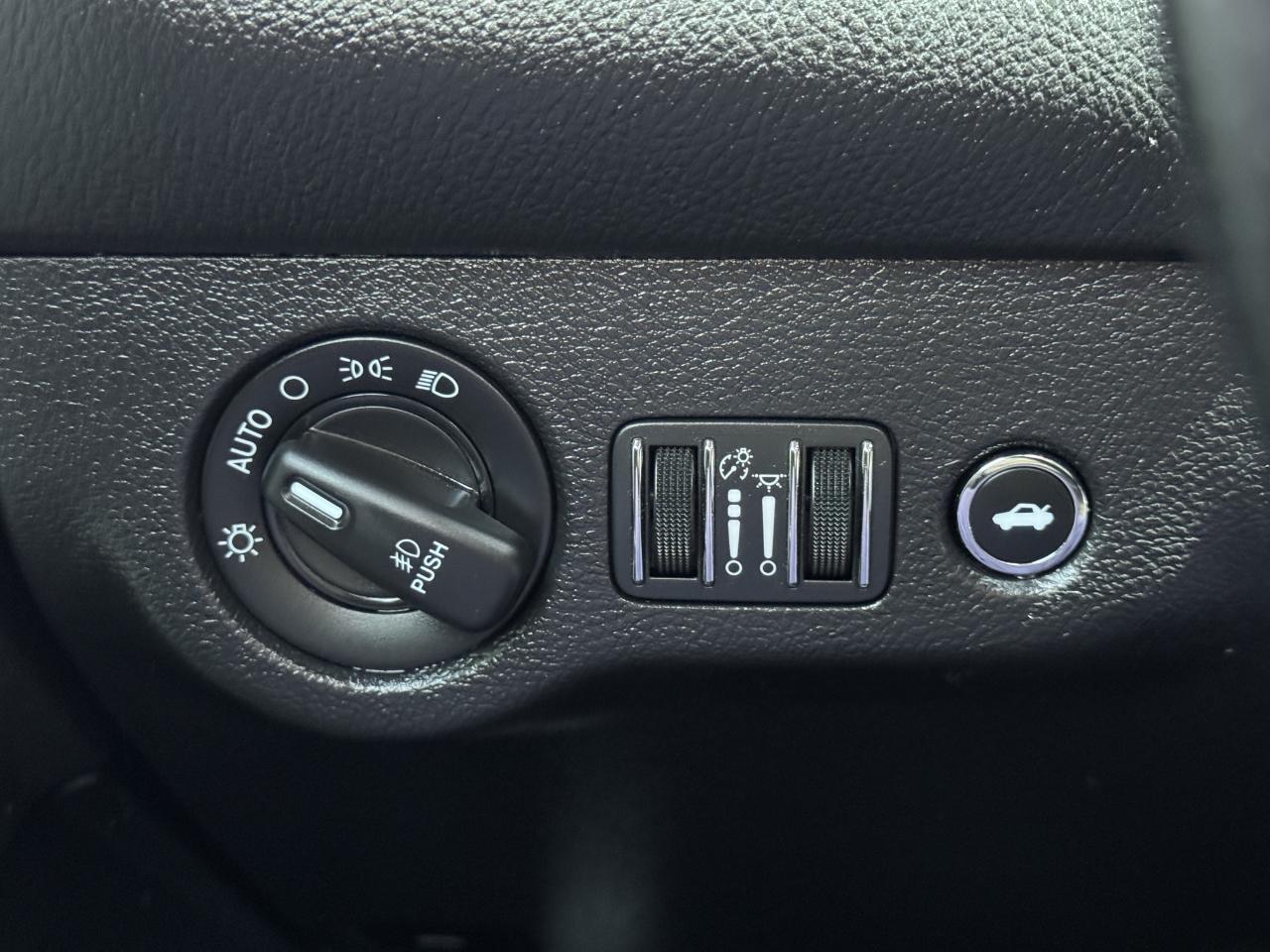 Dodge Challenger  2022