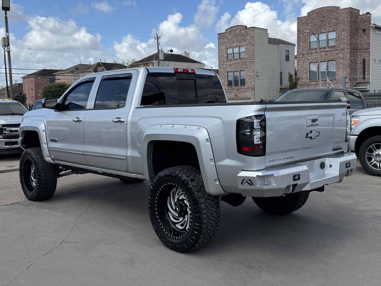 Chevrolet Silverado 1500 High Country Crew Cab 4WD 2014
