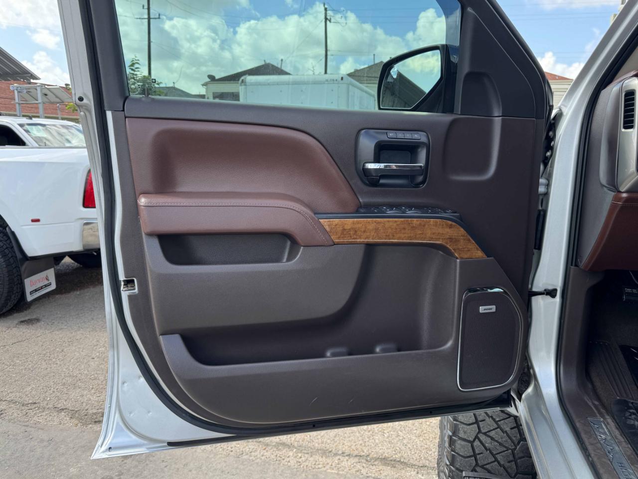 Chevrolet Silverado 1500 High Country Crew Cab 4WD 2014