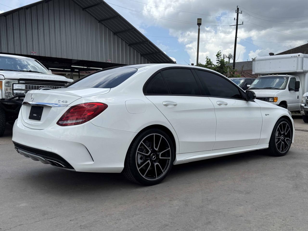 Mercedes-Benz C-Class  2017