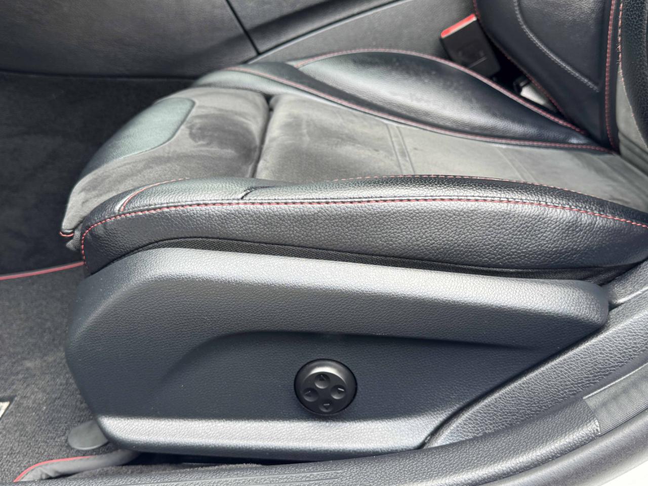Mercedes-Benz C-Class  2017