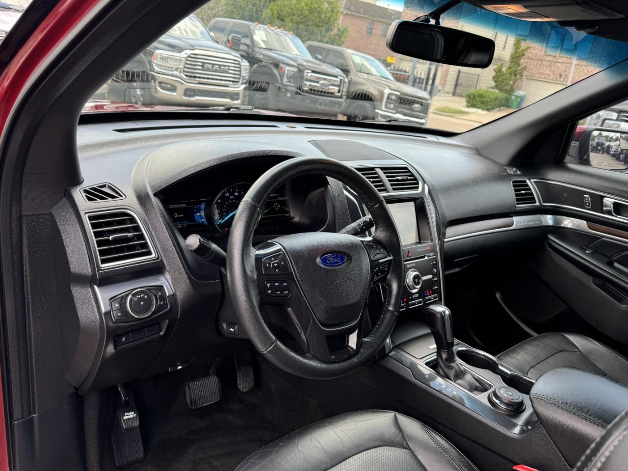 Ford Explorer Limited 4WD 2017