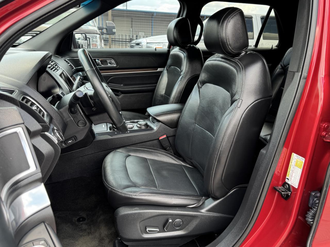 Ford Explorer Limited 4WD 2017