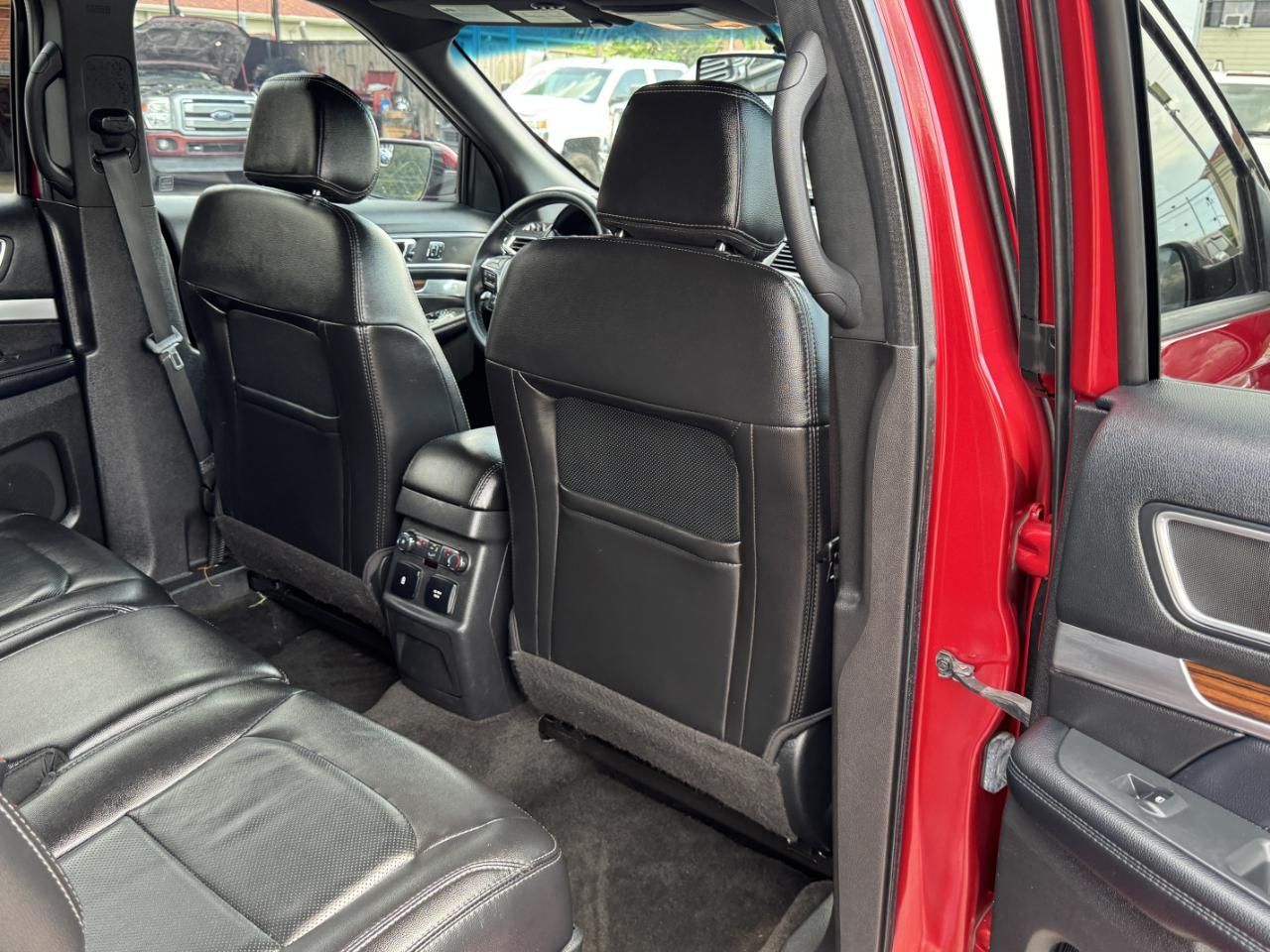 Ford Explorer Limited 4WD 2017