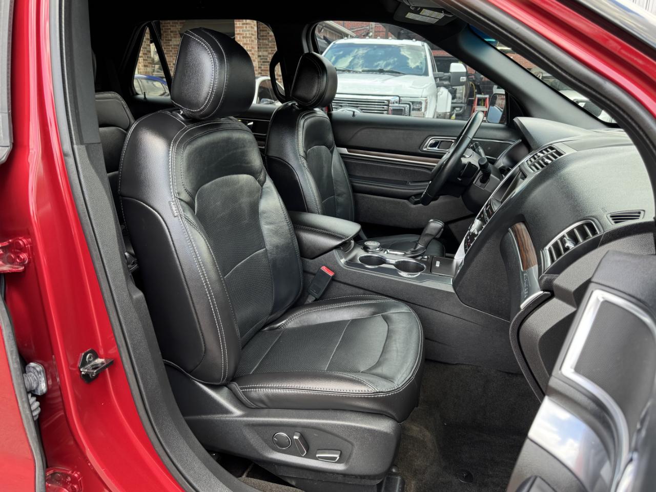 Ford Explorer Limited 4WD 2017