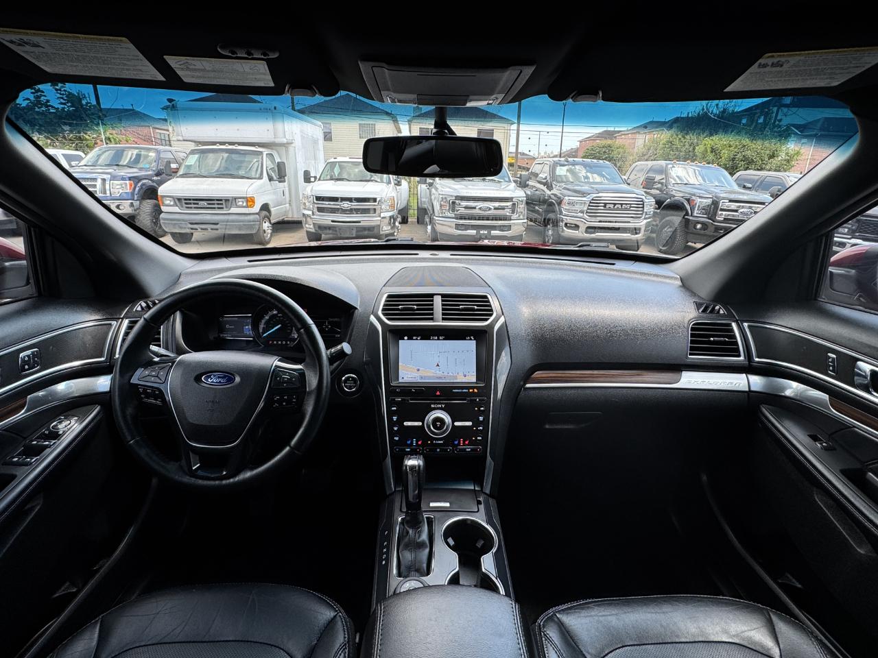 Ford Explorer Limited 4WD 2017
