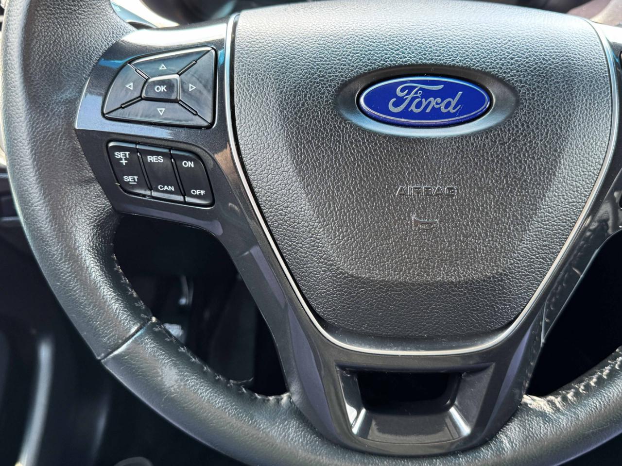 Ford Explorer Limited 4WD 2017