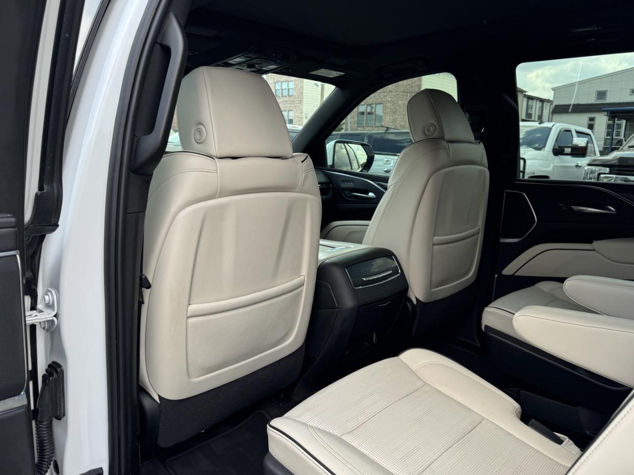 Cadillac Escalade  2022