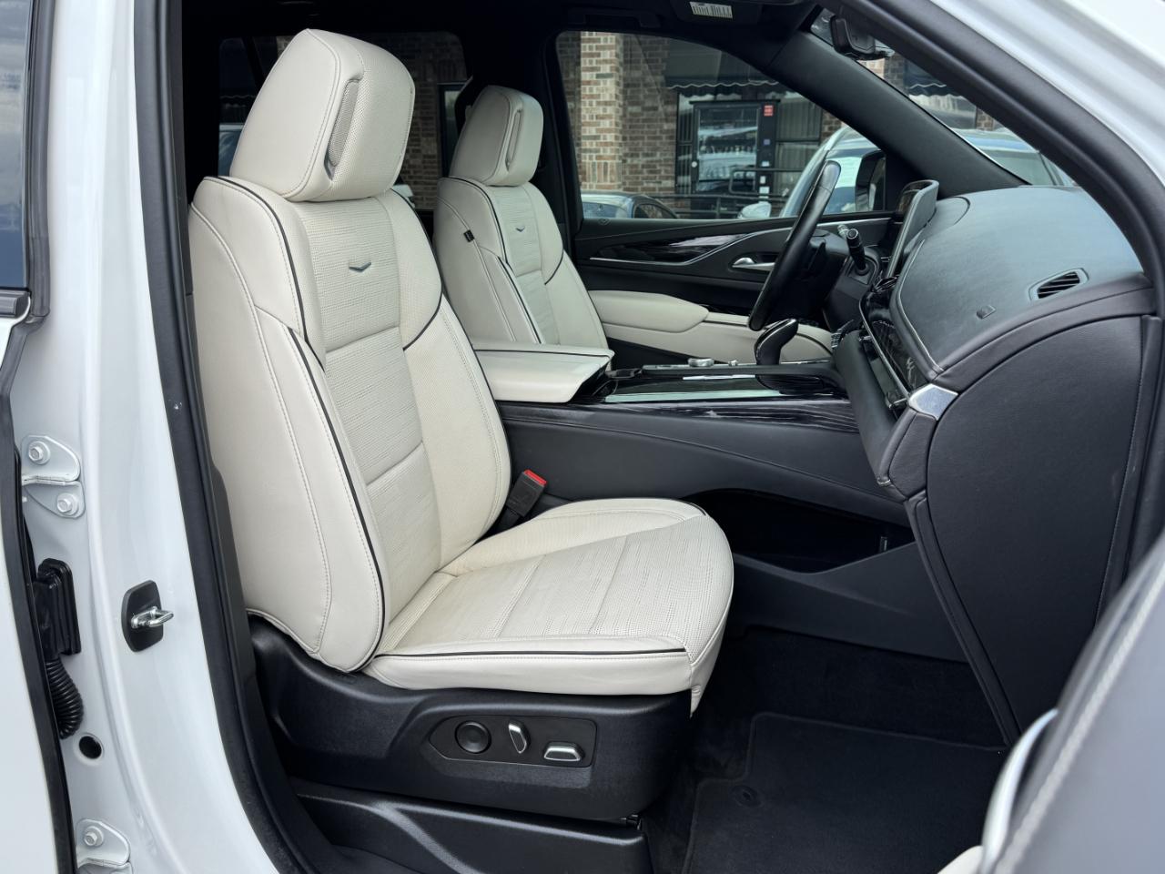 Cadillac Escalade  2022