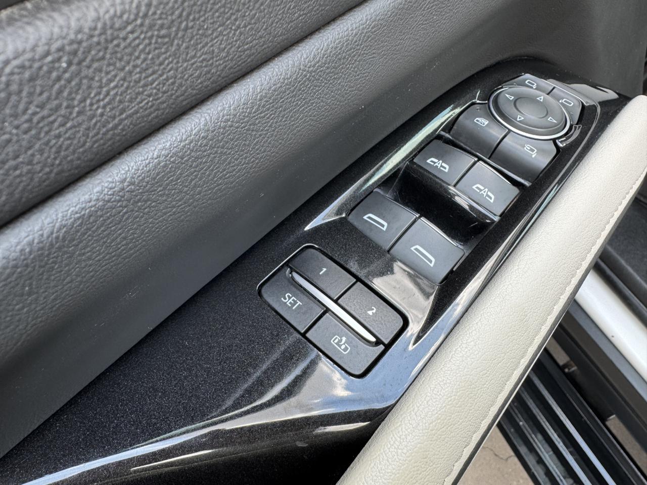 Cadillac Escalade  2022