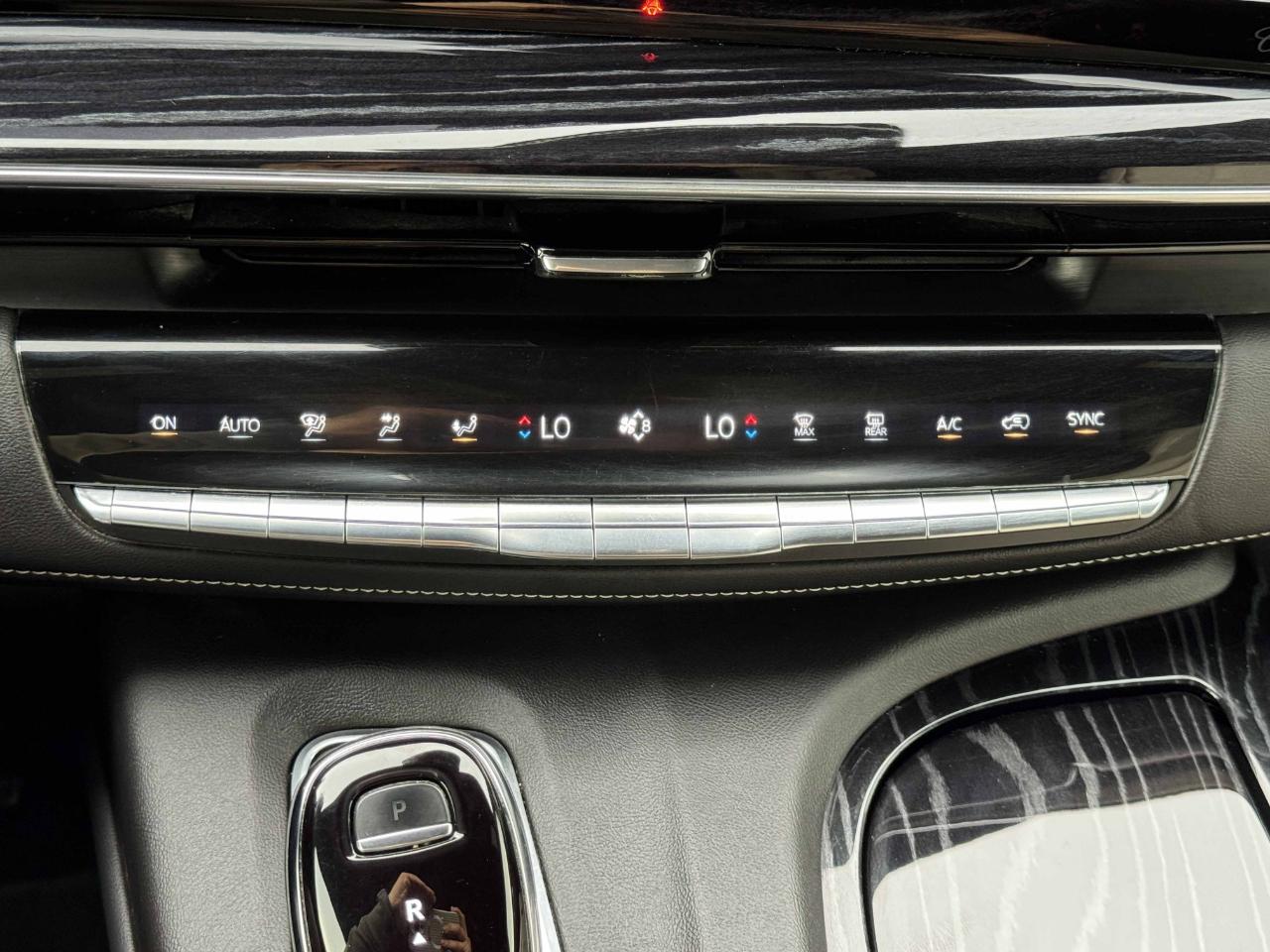 Cadillac Escalade  2022