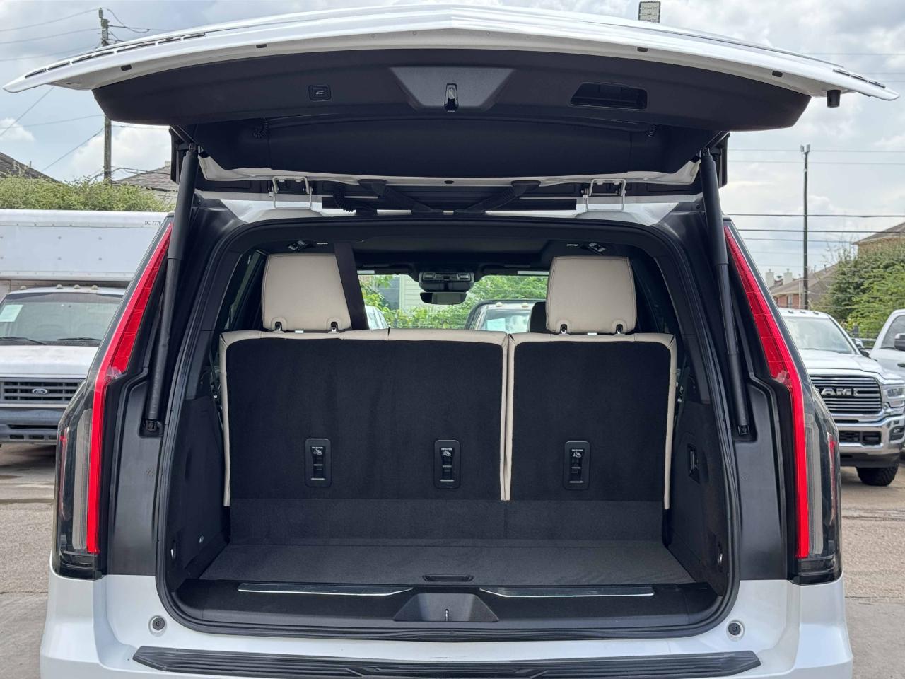 Cadillac Escalade  2022