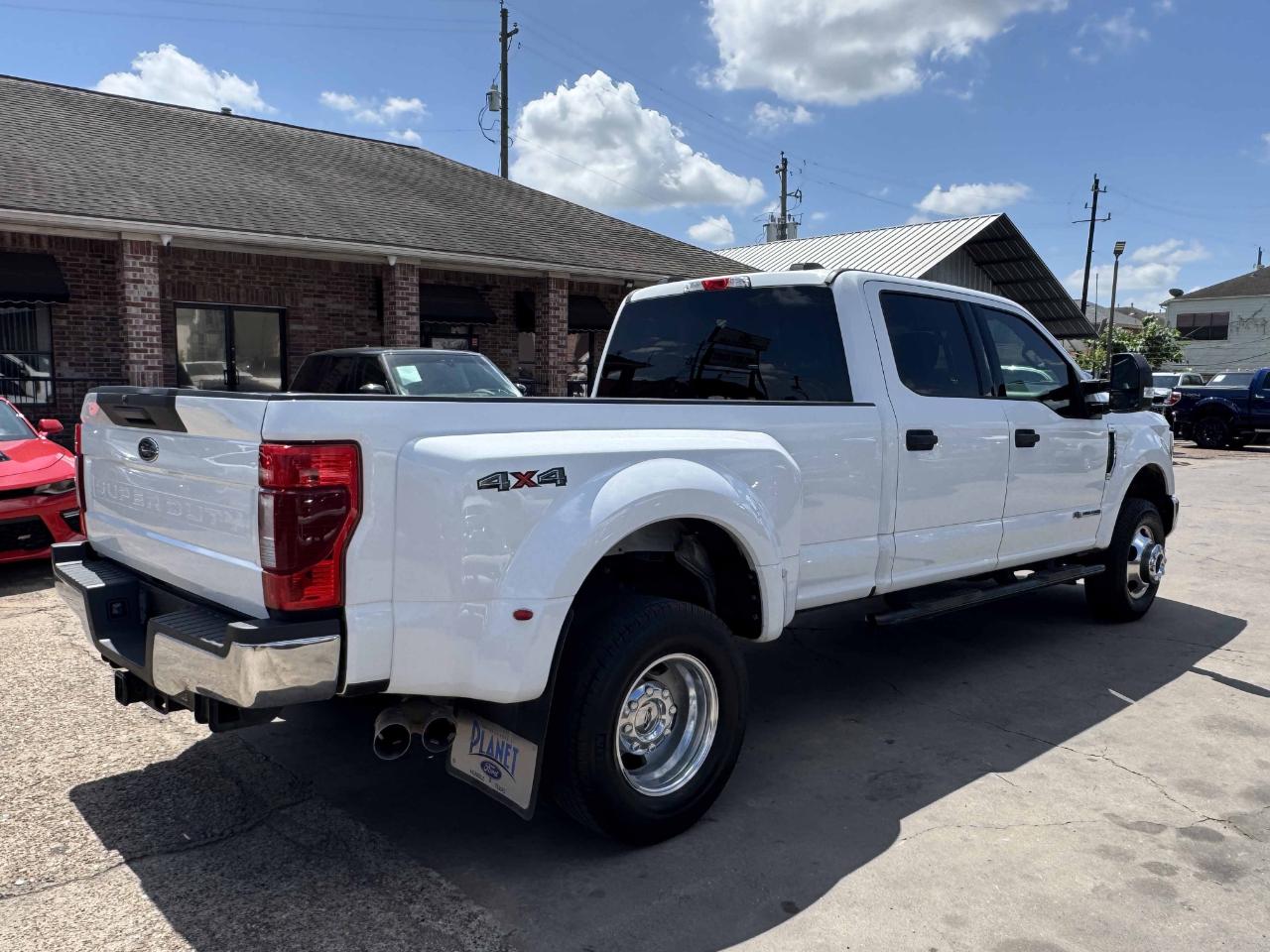 Ford Super Duty F-350 DRW  2022