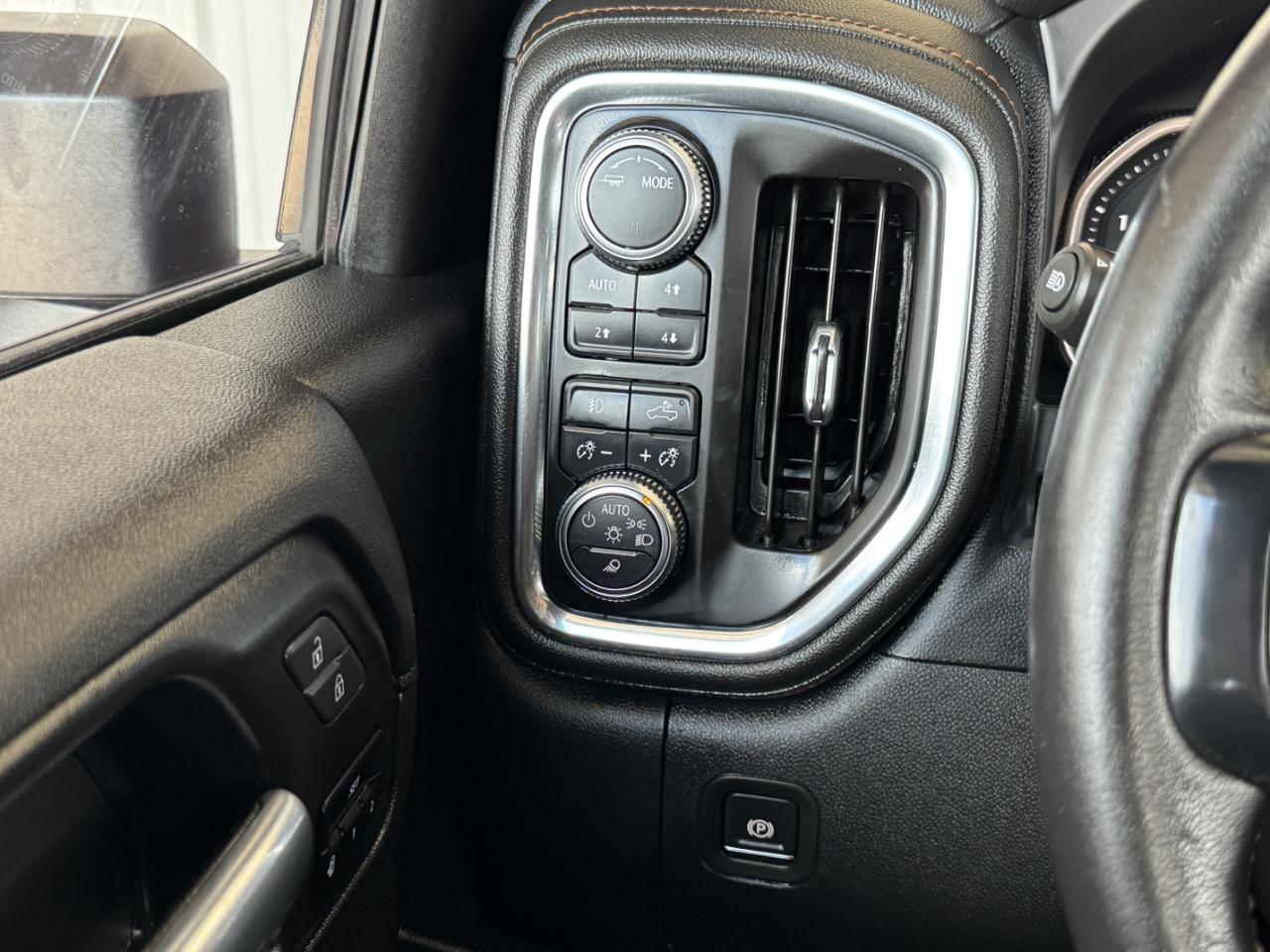 GMC Sierra 2500HD AT4 Crew Cab 4WD 2021