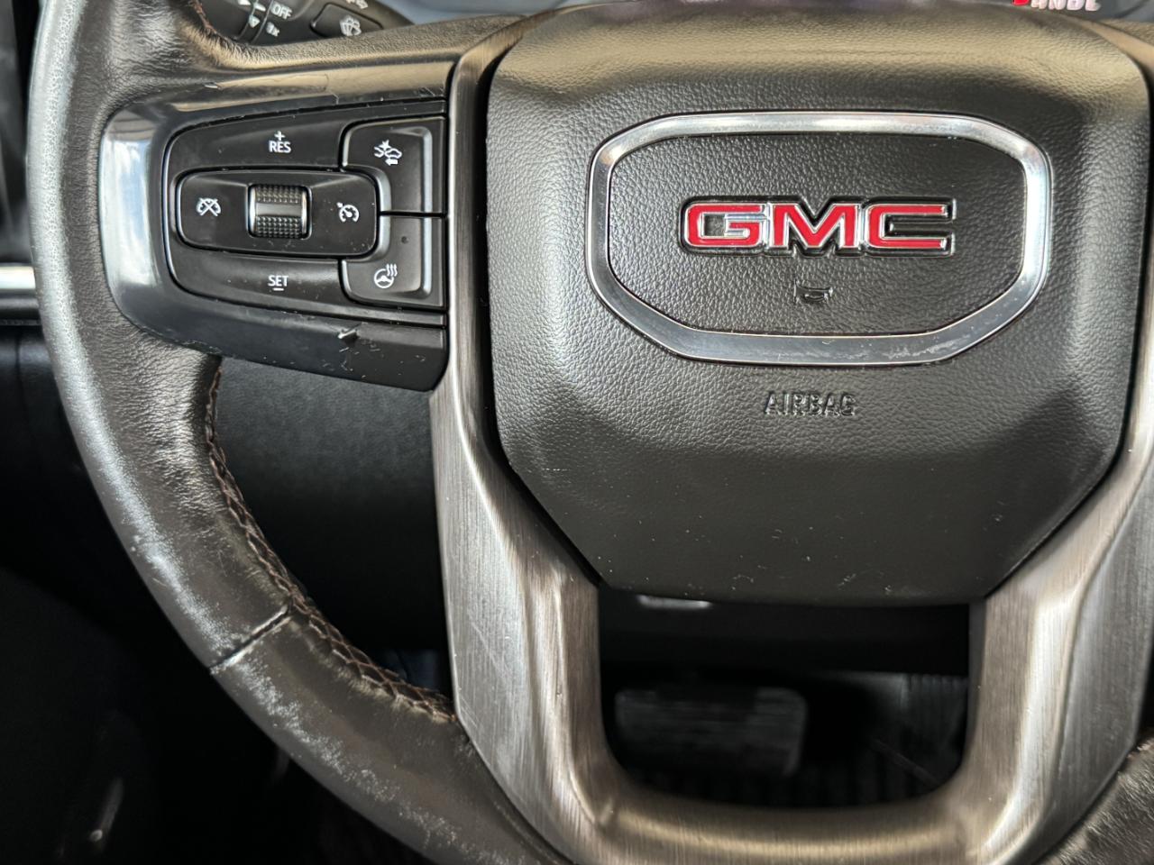 GMC Sierra 2500HD AT4 Crew Cab 4WD 2021