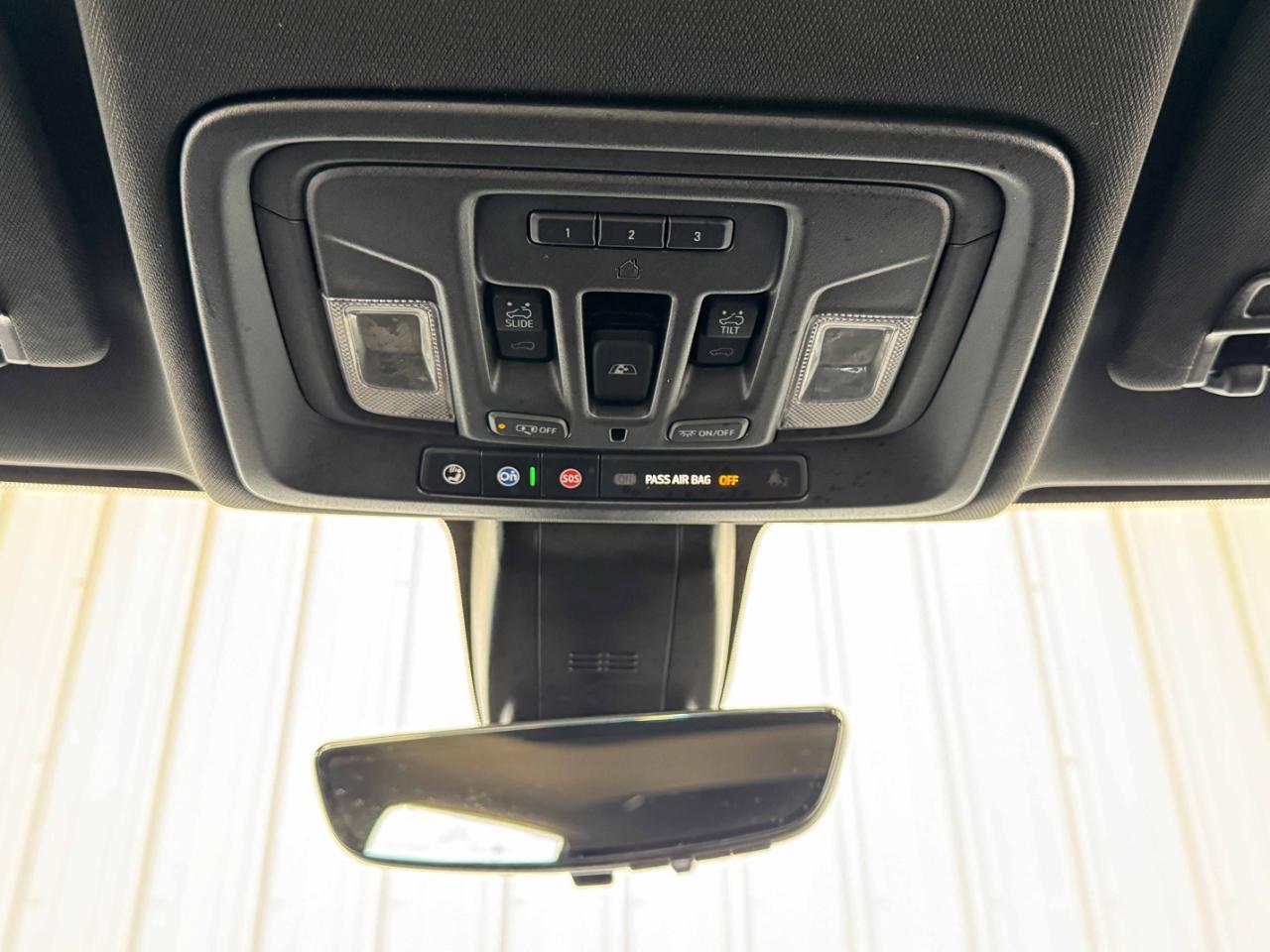 GMC Sierra 2500HD AT4 Crew Cab 4WD 2021