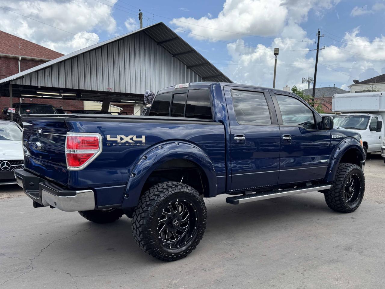 Ford F-150 Lariat SuperCrew 4WD 2012
