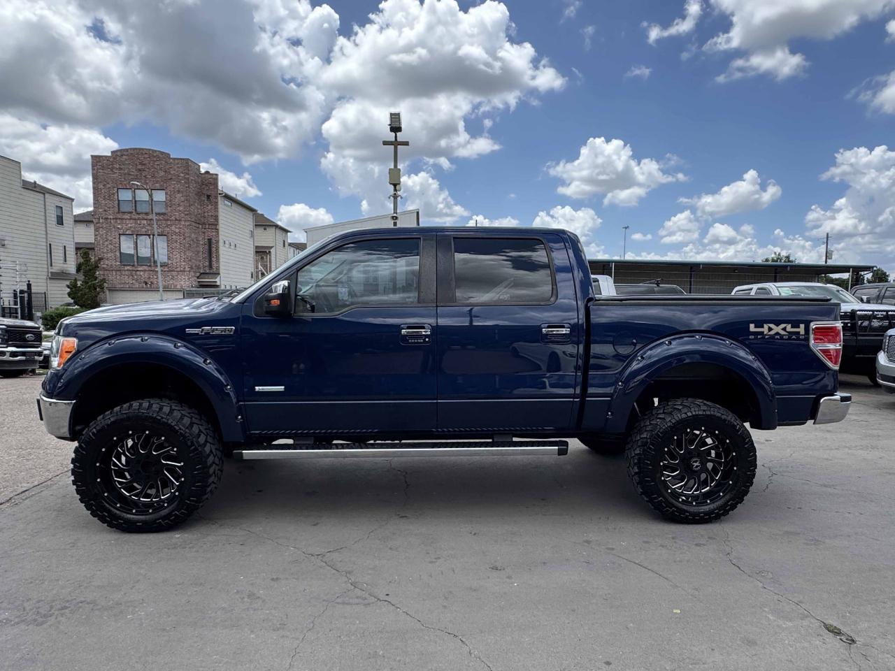Ford F-150 Lariat SuperCrew 4WD 2012