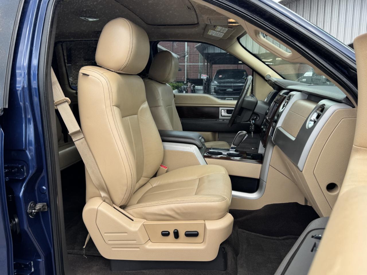Ford F-150 Lariat SuperCrew 4WD 2012