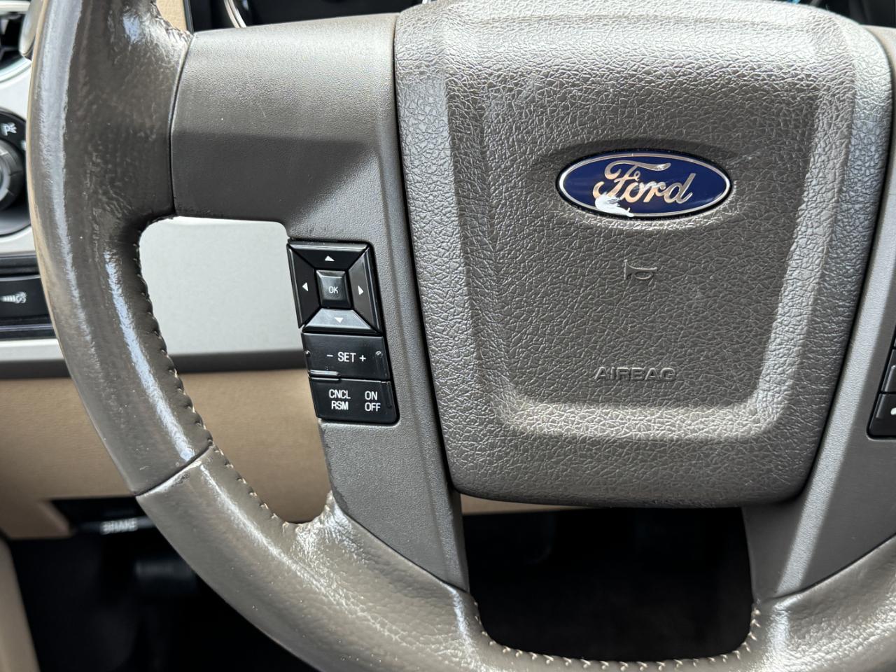 Ford F-150 Lariat SuperCrew 4WD 2012