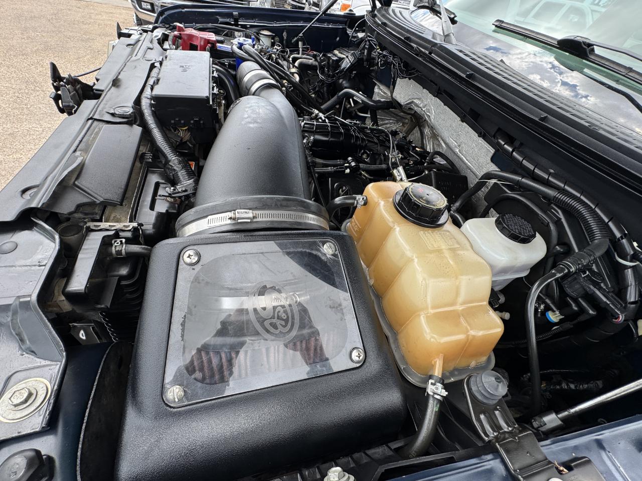 Ford F-150 Lariat SuperCrew 4WD 2012