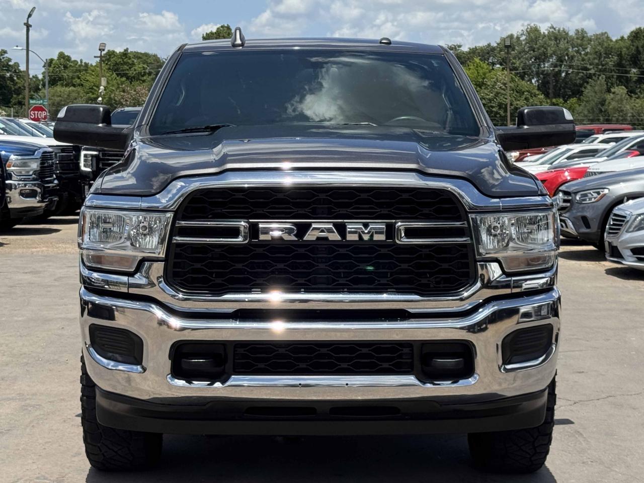 RAM 2500 Tradesman Crew Cab 4WD 2021