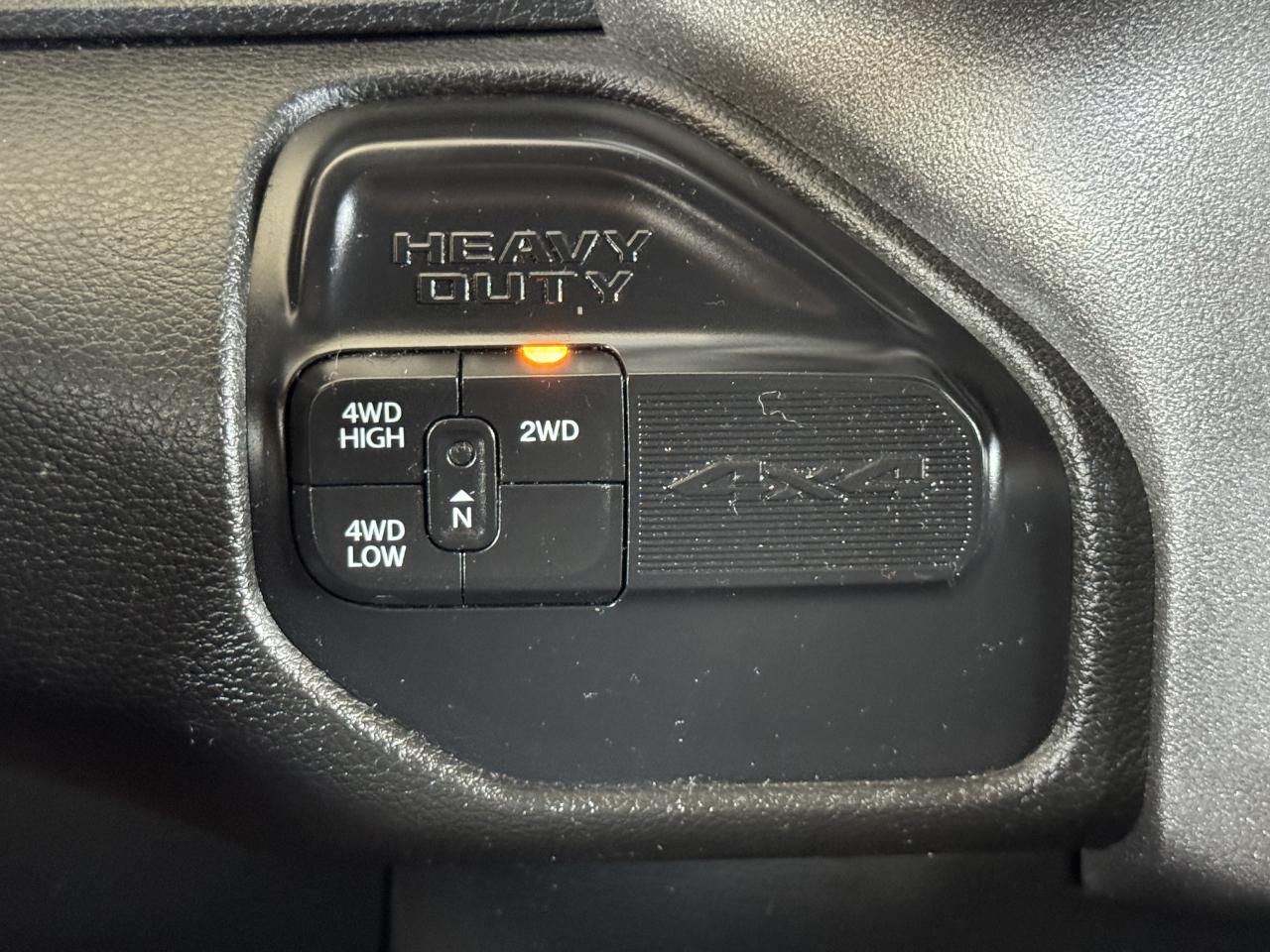 RAM 2500 Tradesman Crew Cab 4WD 2021