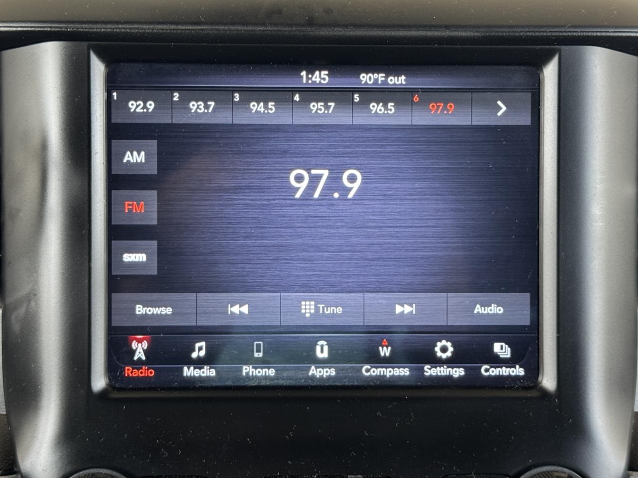 RAM 2500 Tradesman Crew Cab 4WD 2021