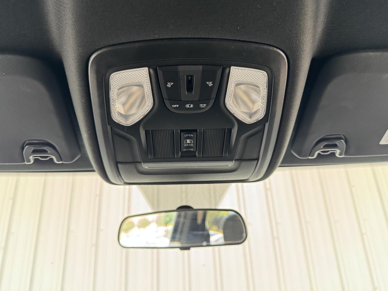 RAM 2500 Tradesman Crew Cab 4WD 2021