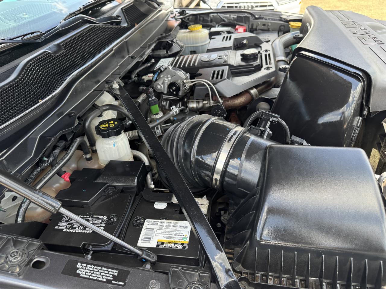 RAM 2500 Tradesman Crew Cab 4WD 2021
