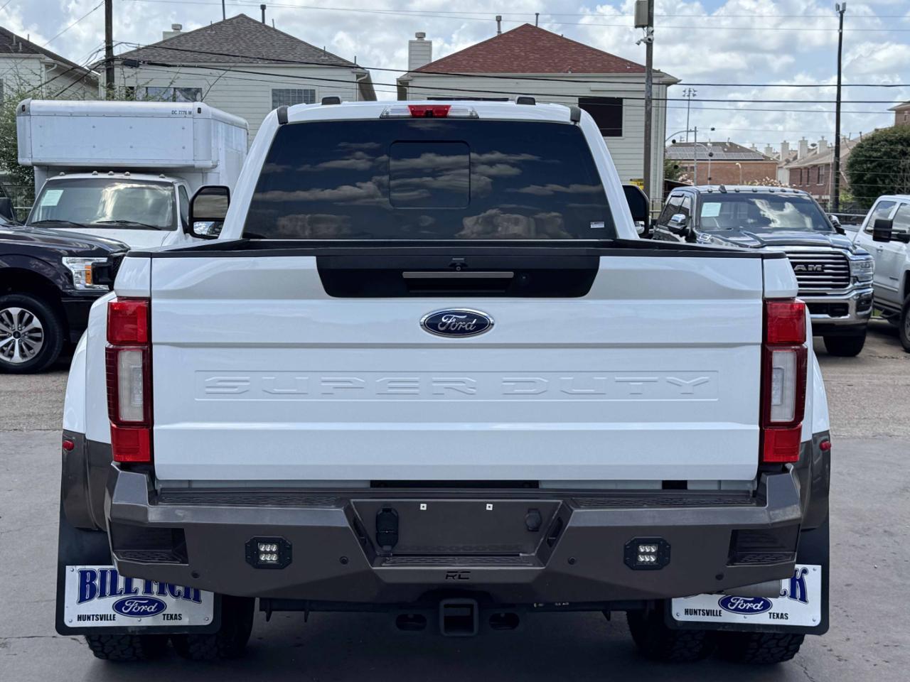 Ford Super Duty F-350 DRW  2021