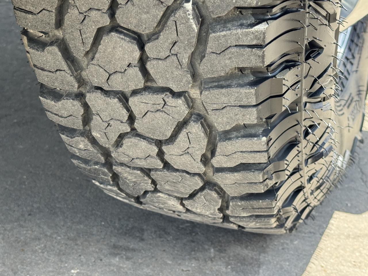 Ford Super Duty F-350 DRW  2021